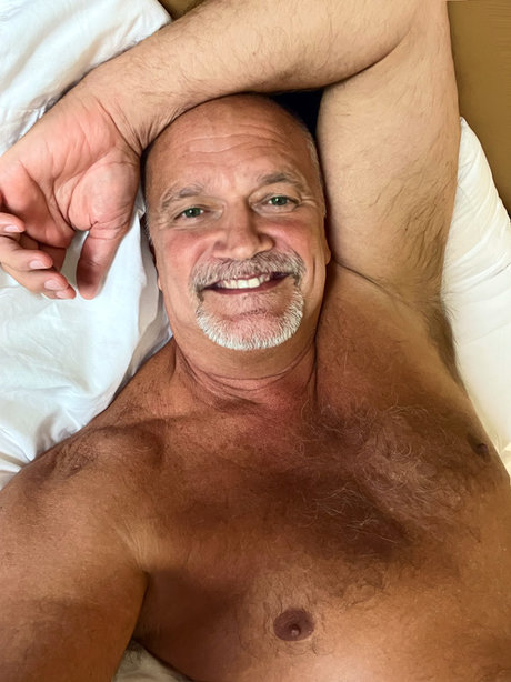 Mitch Roberts star exclusive pictures