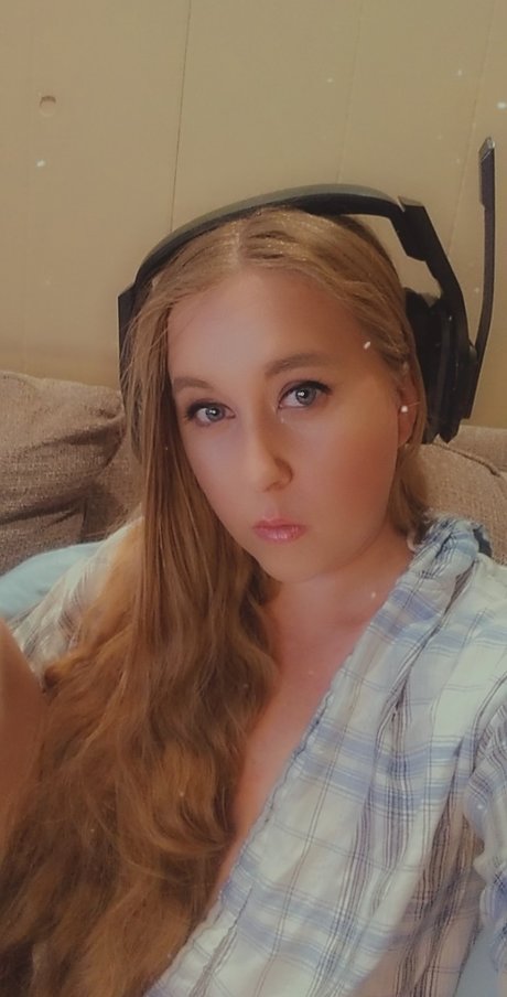 MistyMystic hd model gallery