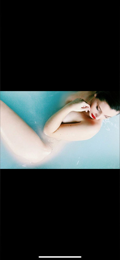Goddess Indigo Free adult actress photos