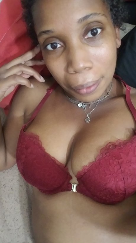 Francesca Etheart naked star photo