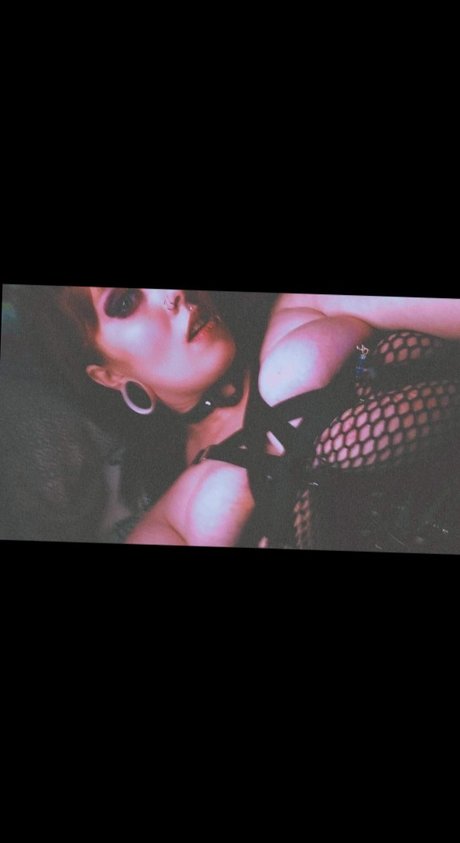 msartmamaz_ model high quality img