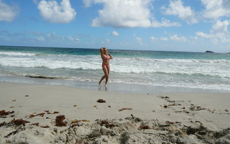 lesbian feet onlyfans beautiful nude archive