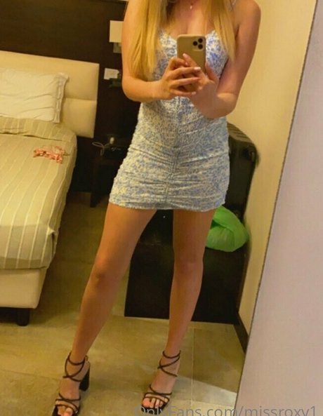 blonde deepthroat onlyfans adult pics