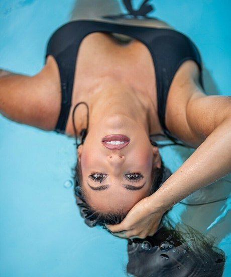 Amanda Chilelli high quality pornstar photo