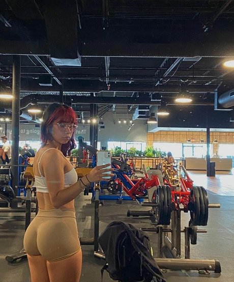 gamer onlyfans nude img