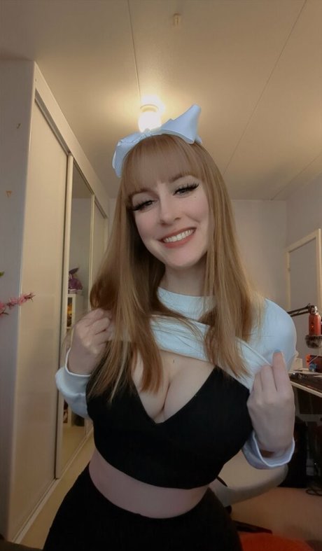 RaeRaeSenpai high quality star photos