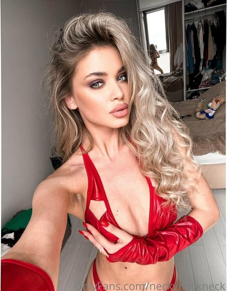 beautiful blonde onlyfans art porn images