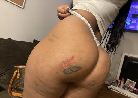 mature cougar onlyfans naked pics