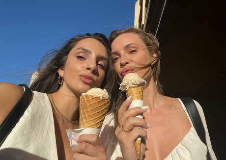 asian findom onlyfans top picture