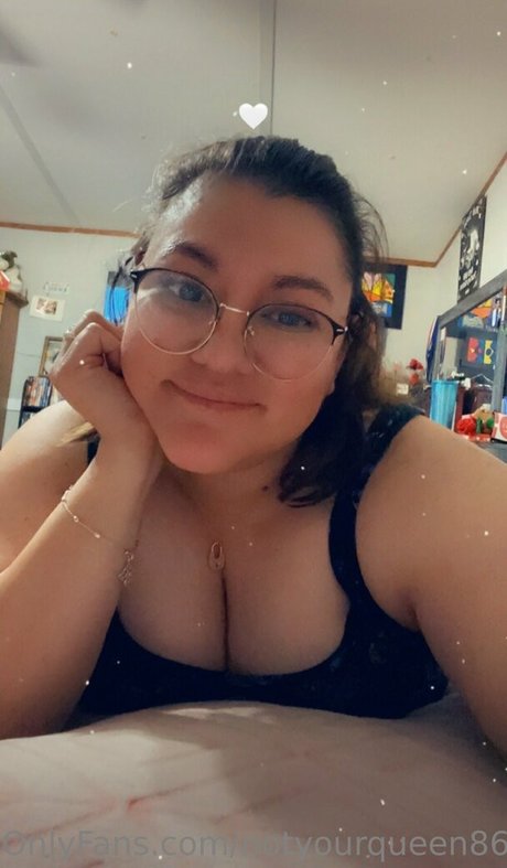 mother daughter onlyfans nude picture