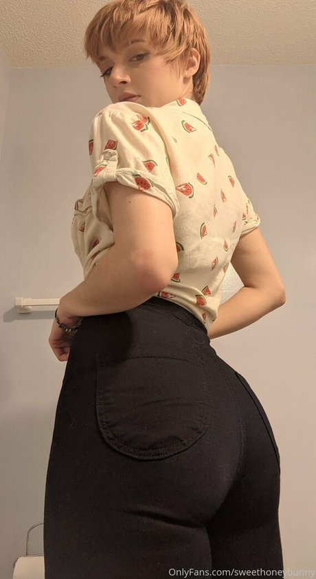 two onlyfans sexy nude picture