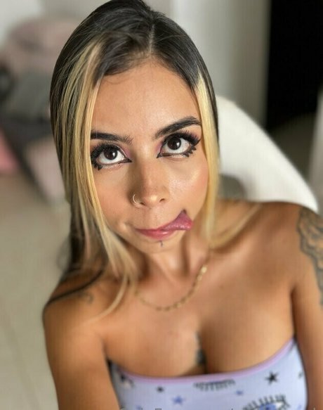 cinthyarod porn model photo