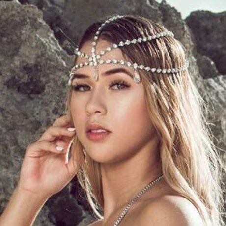 Marijose De Gouveia model pretty img