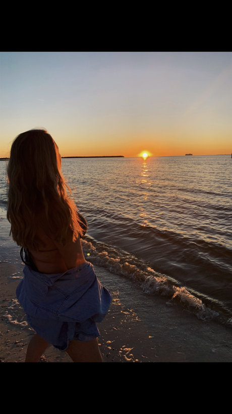 Penny Tration star hd photo