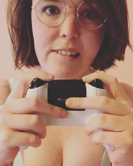 Gal on Games pornstar naked photos