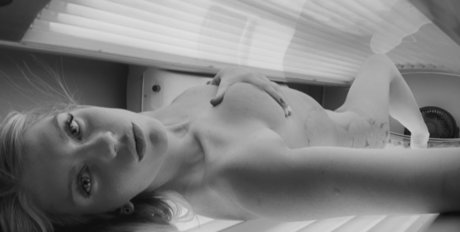 DoubleD Blondee star top gallery