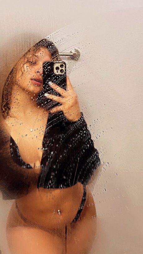 Cece Free perfect actress gallery