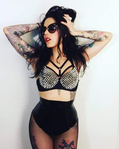 Deadlysin high quality model galleries