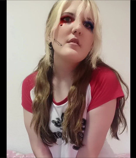 _CUSTOMS OPEN_ sex actress images