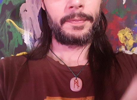 BelovedStranger model sex picture