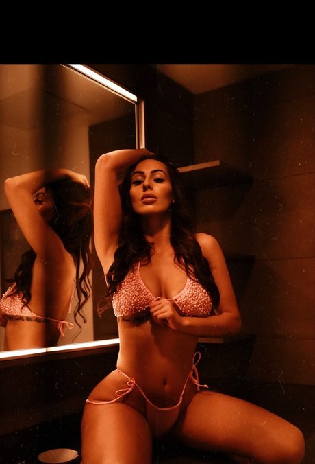 gamer onlyfans beautiful naked image