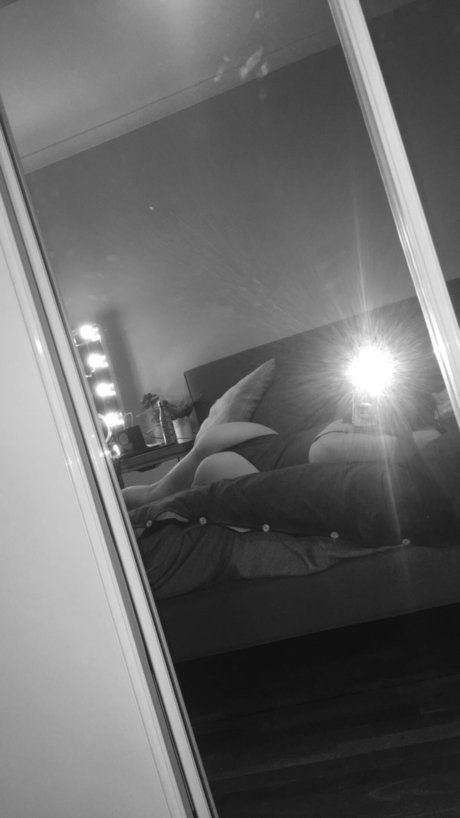 scorpio slut art model archive