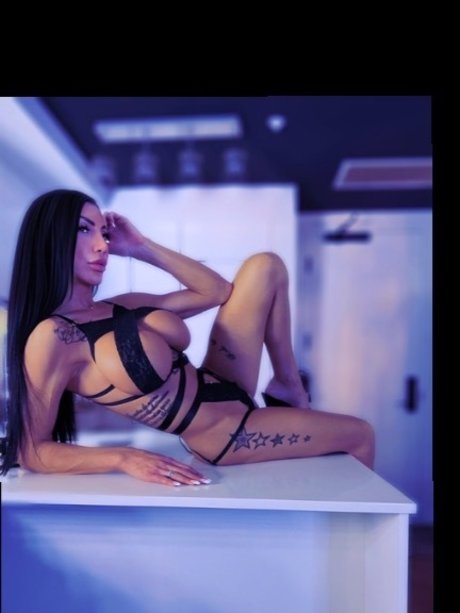Angiebugatti star free galleries