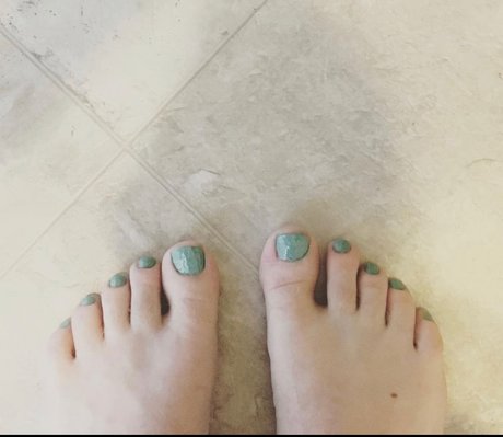 college onlyfans hot naked images