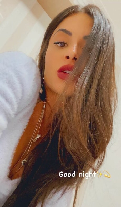 Aline Riscado adult star photo