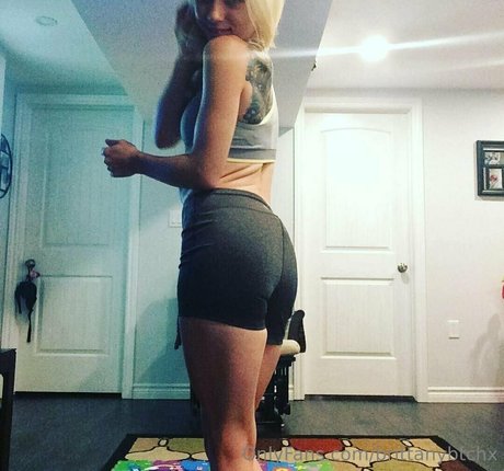 brittanybtchx nude star archive