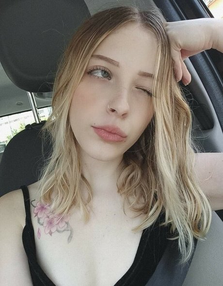 ginger midget onlyfans art nude pics