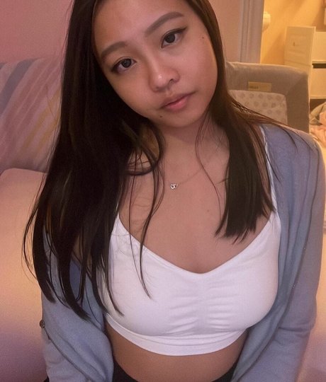 queenbaddii star erotic photo