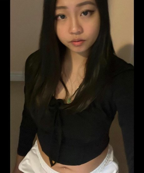 queenbaddii model naked archive