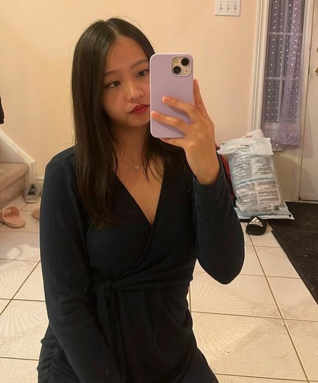 queenbaddii perfect model gallery