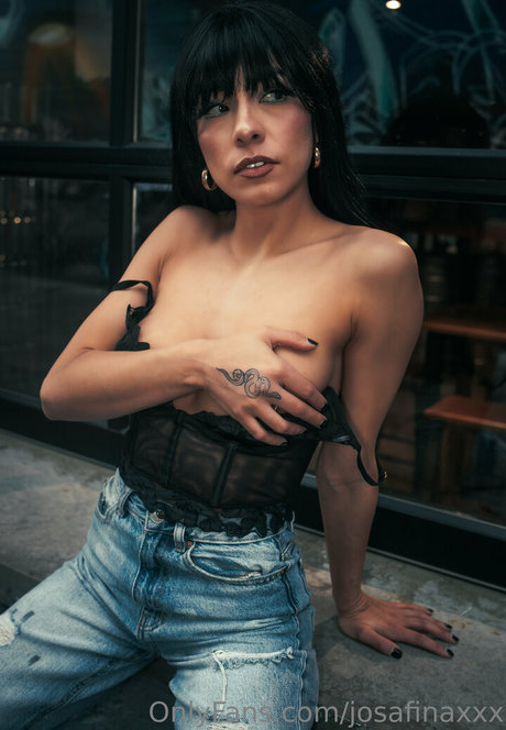 josafinaxxx model high quality picture