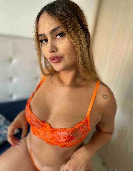 girlfriend onlyfans naked pic