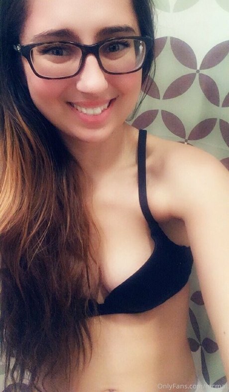 mcmai star nude photos