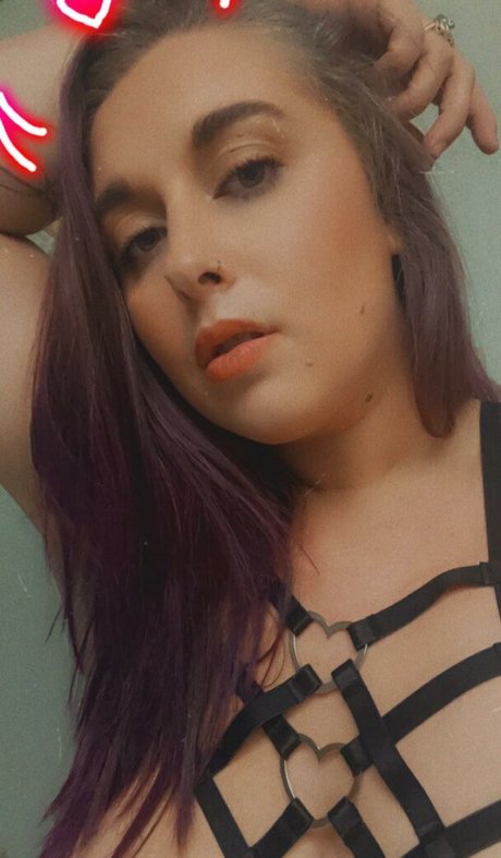 blonde midget onlyfans top photos