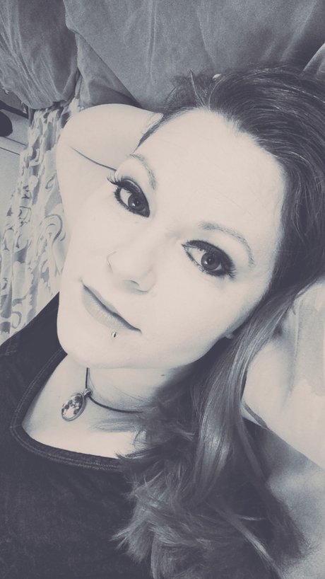 Alice Umbra model xxx archive