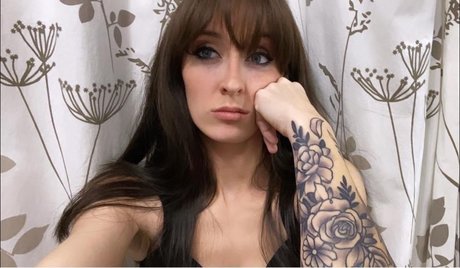 Olivia Gray model hot pictures