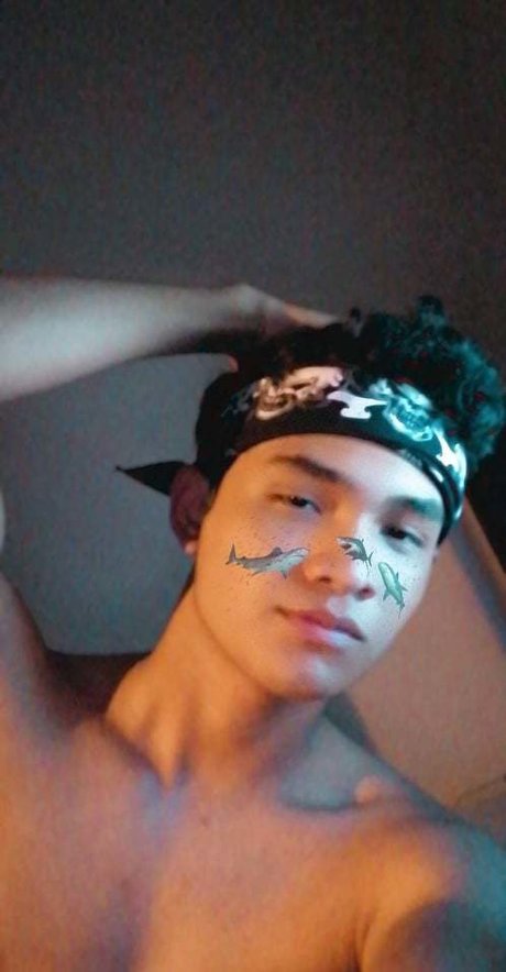 Your Fav Peruvian Guy exclusive actress pic