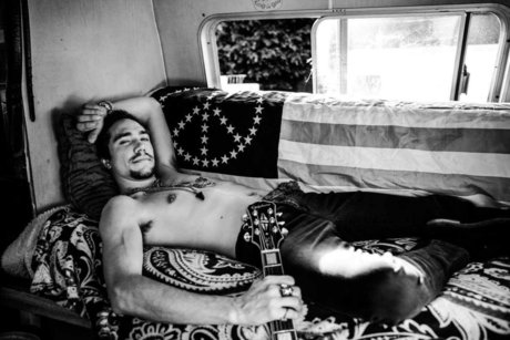 Vibes model sexy pics