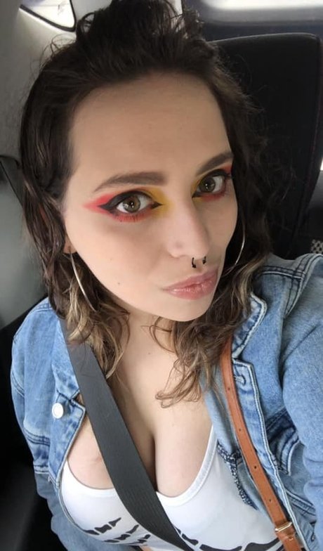 DaniLou perfect star pics