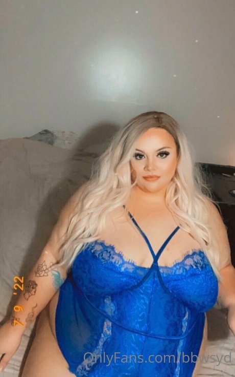 curly hair teen onlyfans hot nude pics