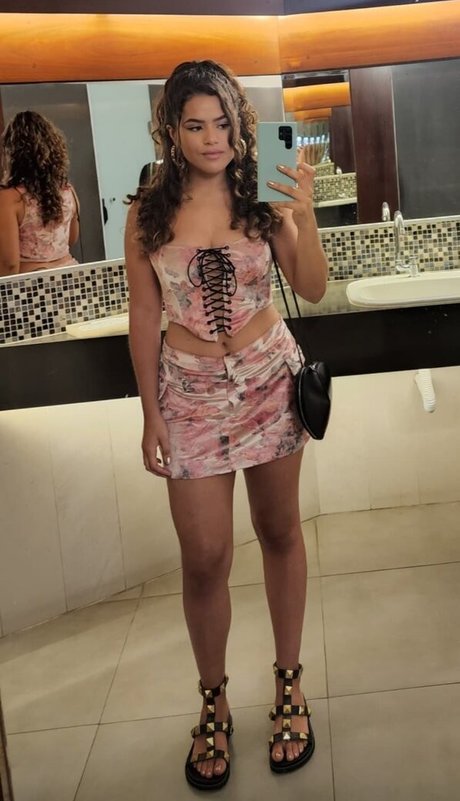 teen handjob onlyfans hot naked pic