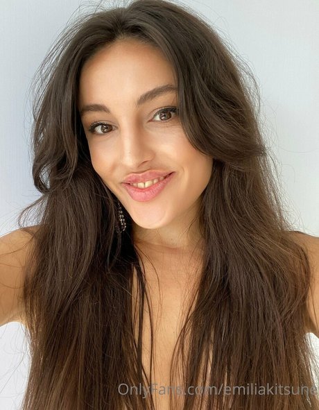 onlyemiliaa best actress pictures