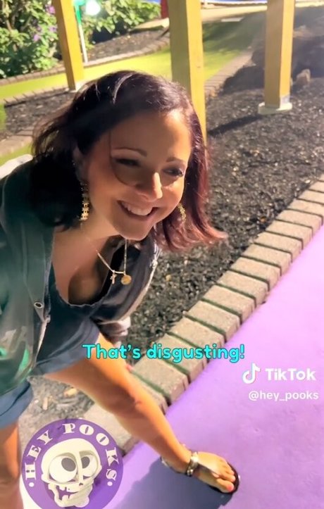 Hey Pooks xxx star image