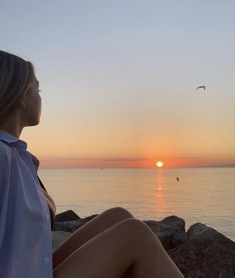 Romane Salvetti model hot archive