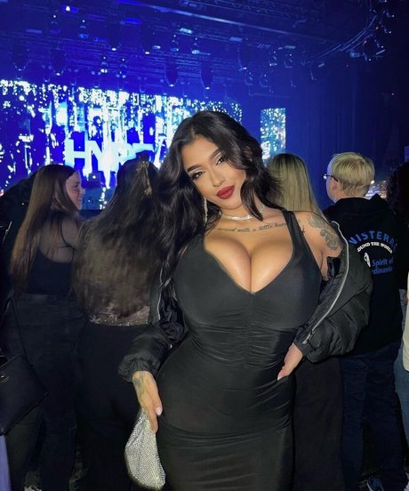 bbw glasses onlyfans beautiful nude pictures