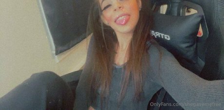 shegavemefree pornstar hd photos